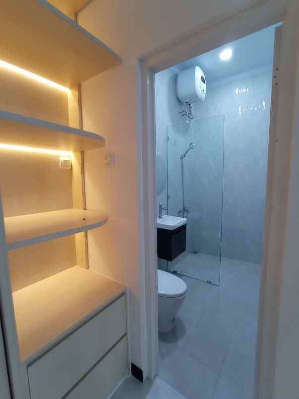 dijual rumah kadirojo purwomartani