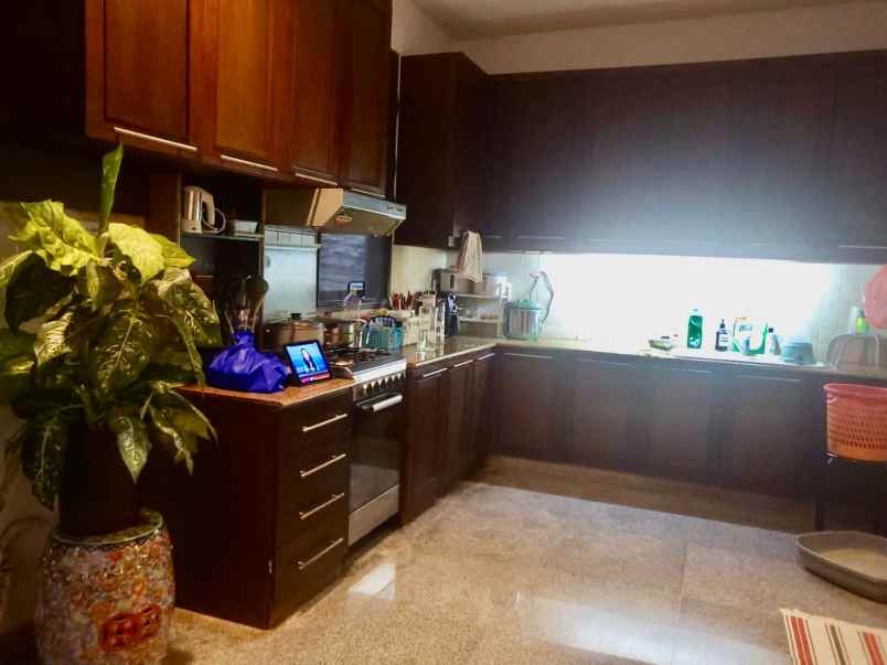 dijual rumah kampung sawah baru ciputat