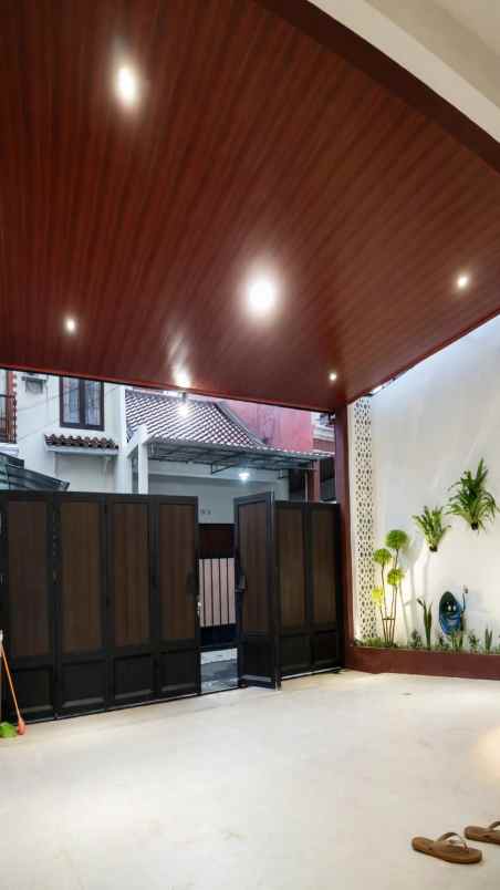 dijual rumah kavling dki