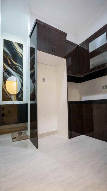 dijual rumah kavling dki