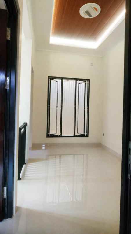 dijual rumah kavling dki