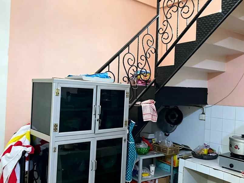 dijual rumah kayuringin