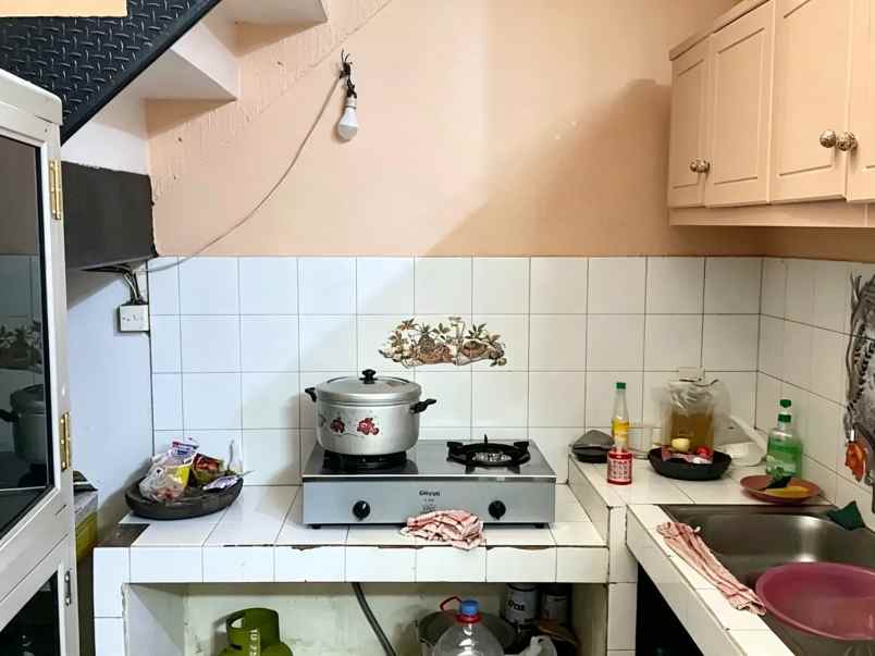 dijual rumah kayuringin