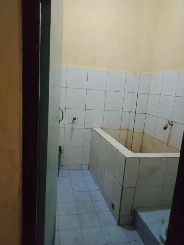 dijual rumah kel sukamaju kec