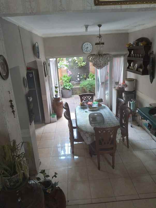 dijual rumah kelapa dua kelapa dua