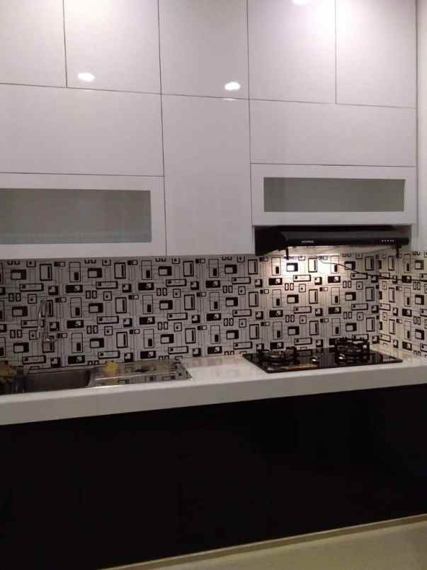 dijual rumah kelapa gading