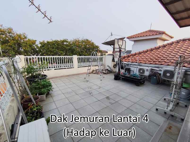 dijual rumah kelapa gading