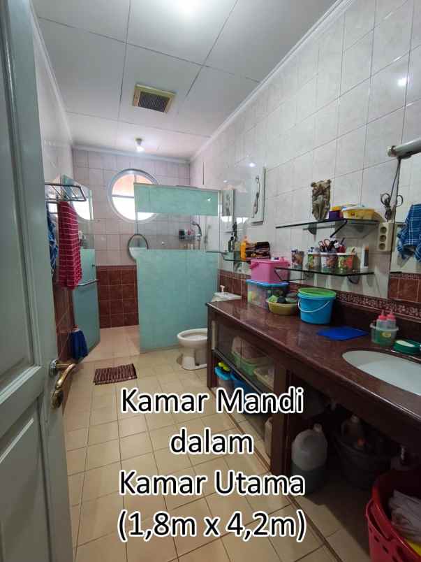 dijual rumah kelapa gading