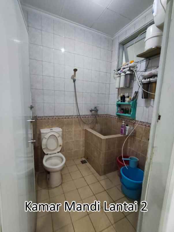 dijual rumah kelapa gading