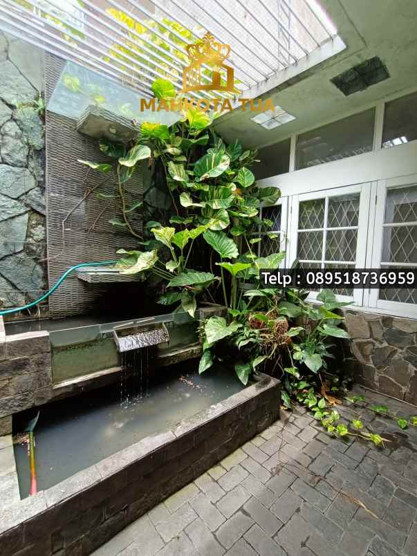 dijual rumah kemang