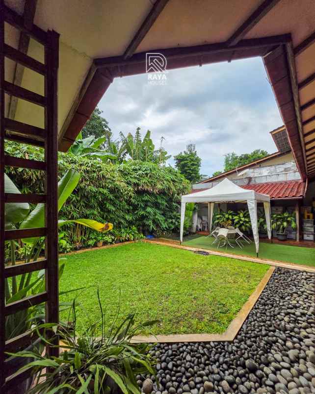 dijual rumah kemang