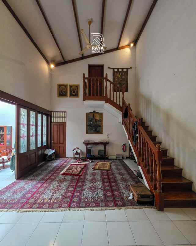 dijual rumah kemang