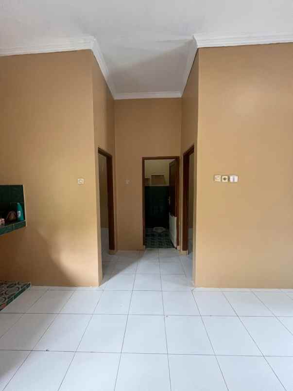 dijual rumah kepanewon pleret