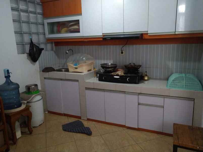 dijual rumah kolonel masturi