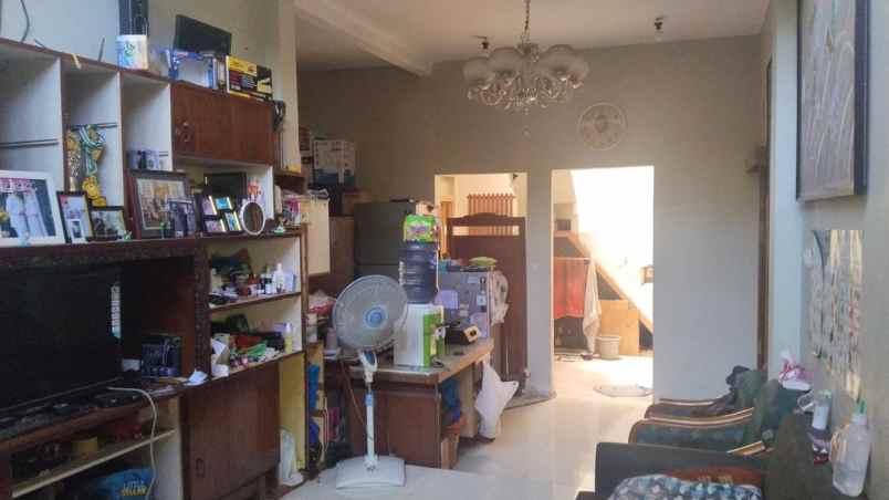 dijual rumah komp bumi asri kiaracondong