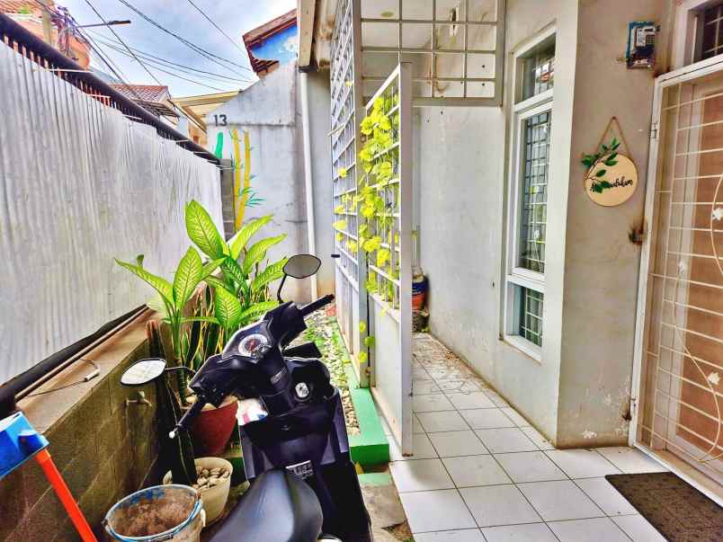 dijual rumah komp margahayu raya bandung