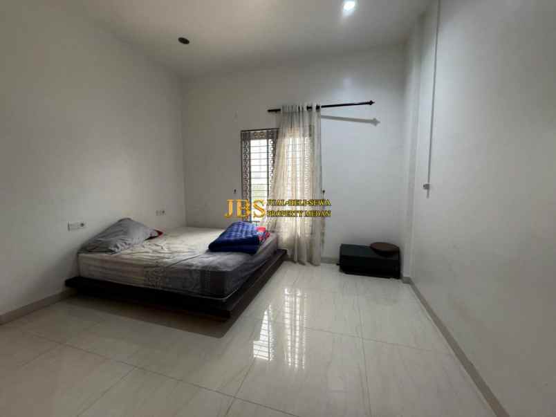 dijual rumah komplek cemara kuta jalan ubud