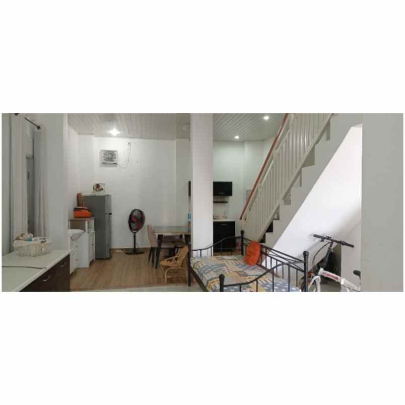 dijual rumah komplek cempaka permai jl