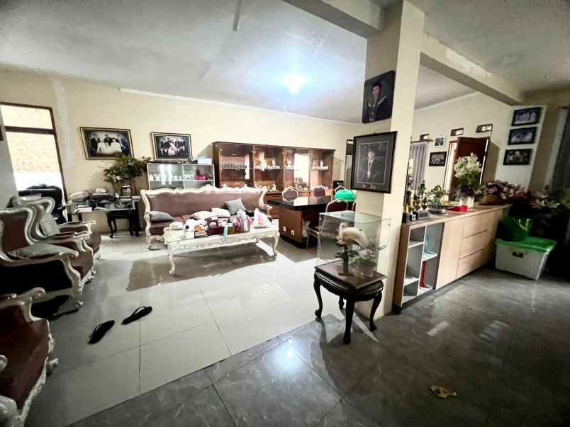 dijual rumah komplek cipta graha gunung