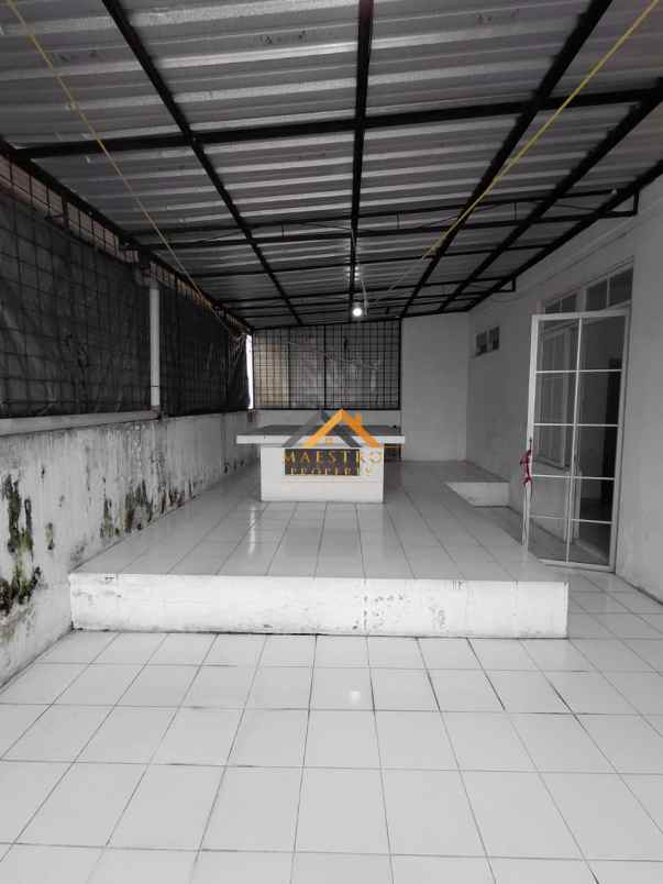 dijual rumah komplek citra garden