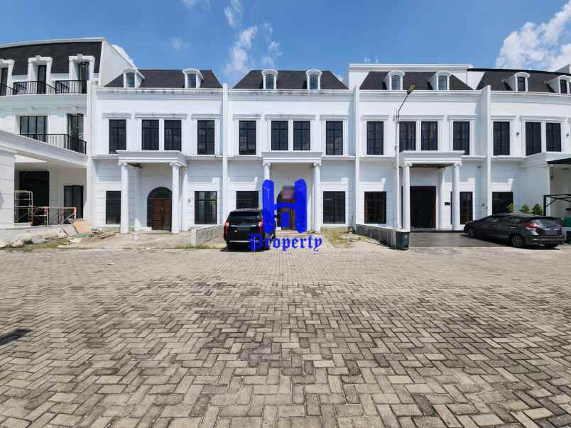 dijual rumah komplek cityview estate