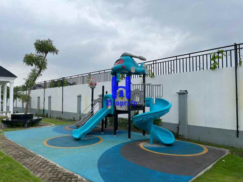 dijual rumah komplek cityview estate