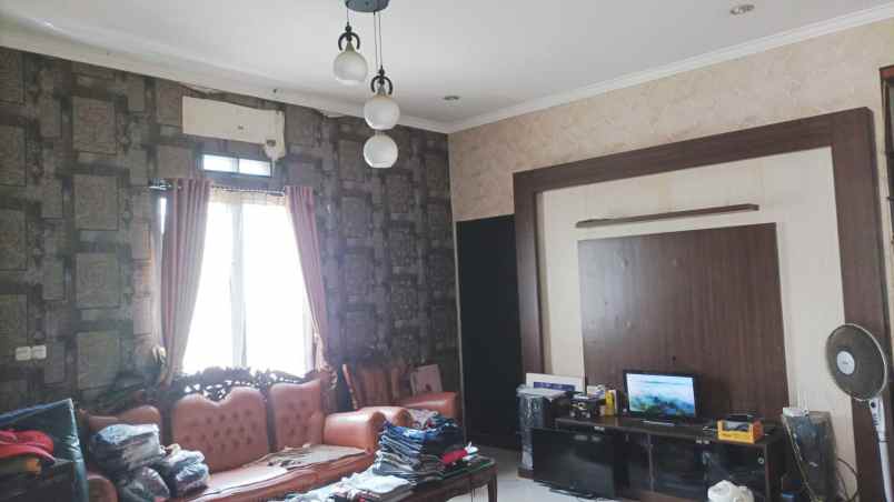 dijual rumah komplek de marrakesh