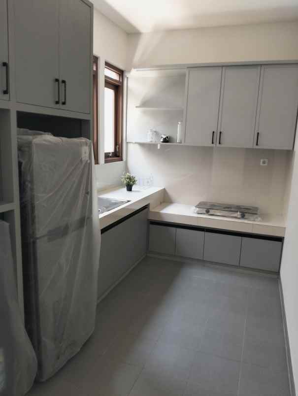 dijual rumah komplek derwati mas