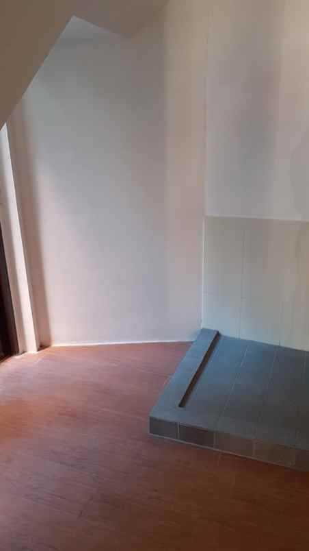 dijual rumah komplek malaka country