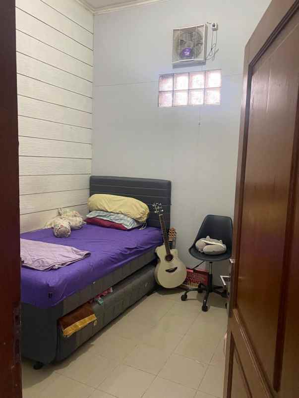 dijual rumah komplek mitra dago