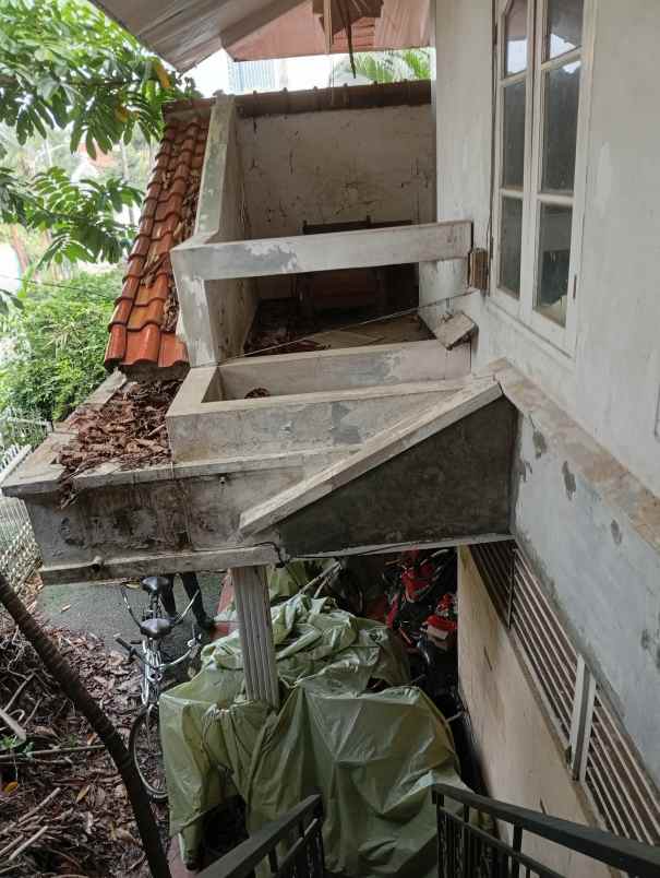 dijual rumah komplek mpr cipete