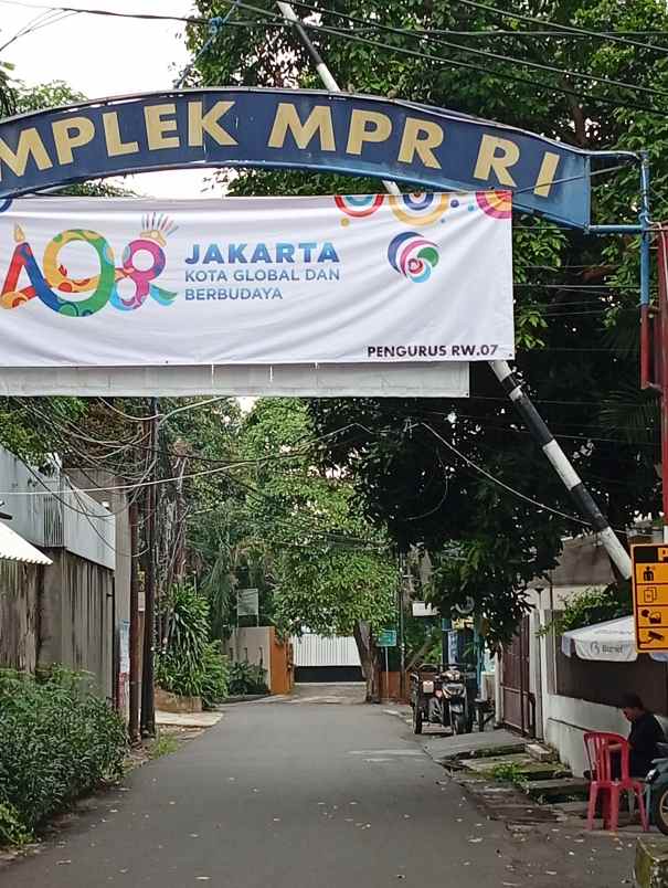 dijual rumah komplek mpr cipete