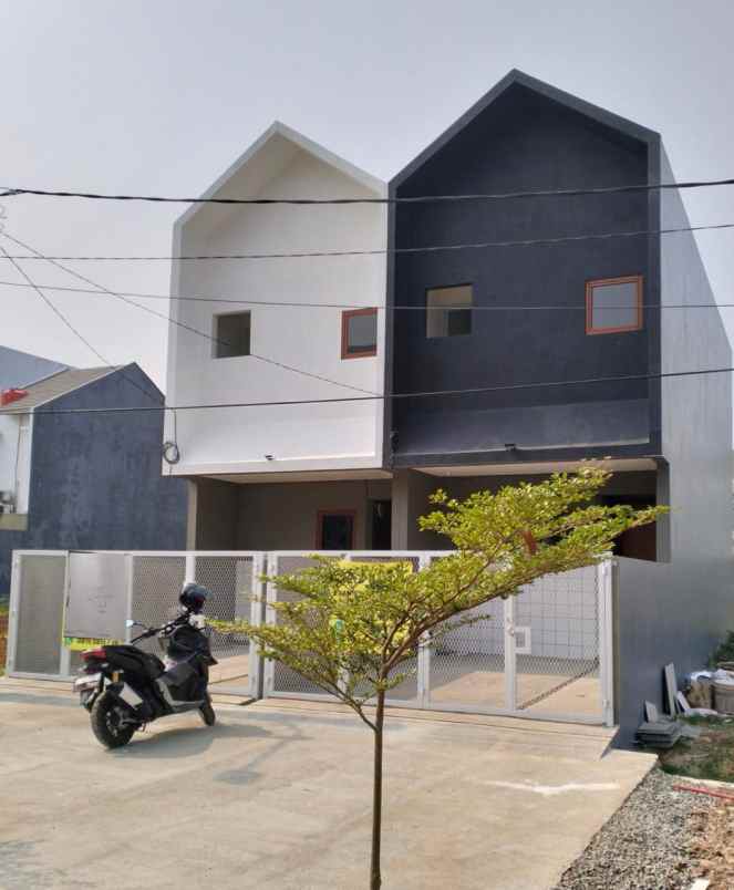 Rumah Elegant Design Modern Dalam Komplek Di Sukapura Kelapa Gading