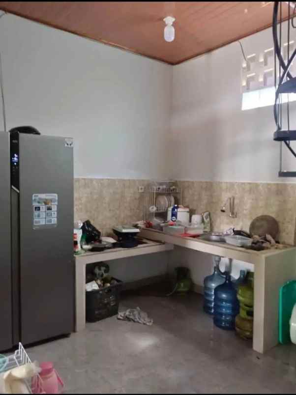 dijual rumah kp karangmekar
