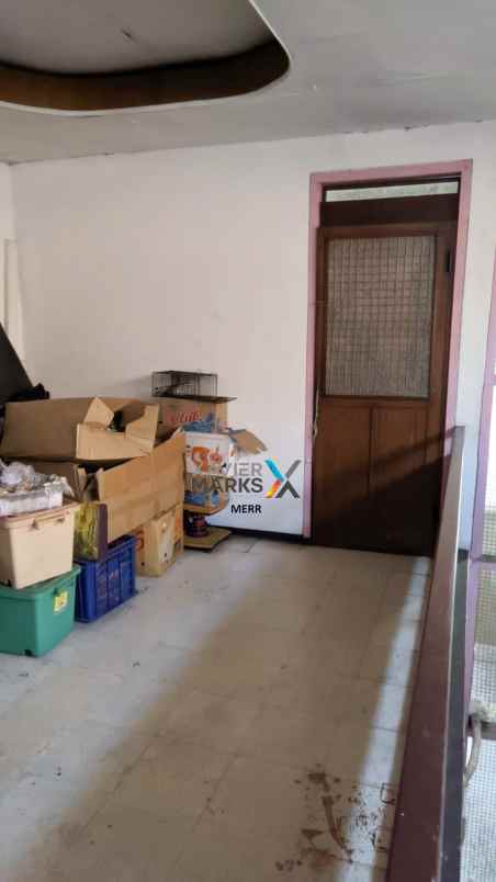 dijual rumah krembangan