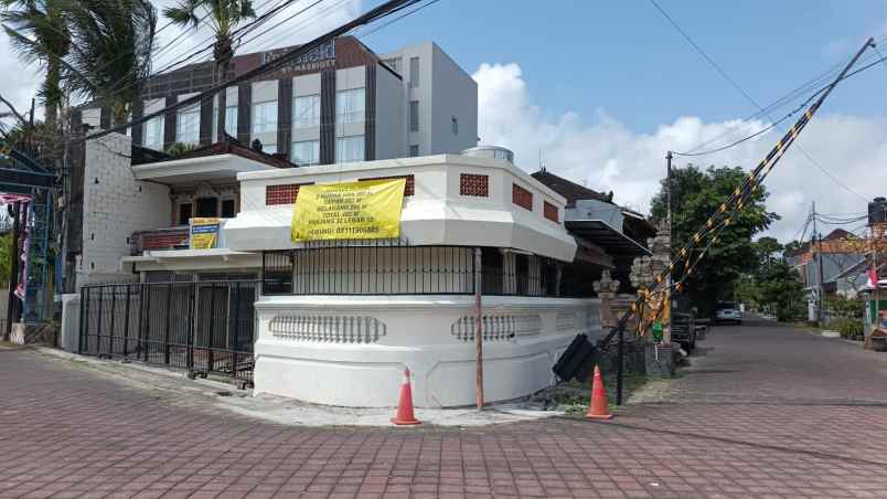 dijual rumah kuta permai