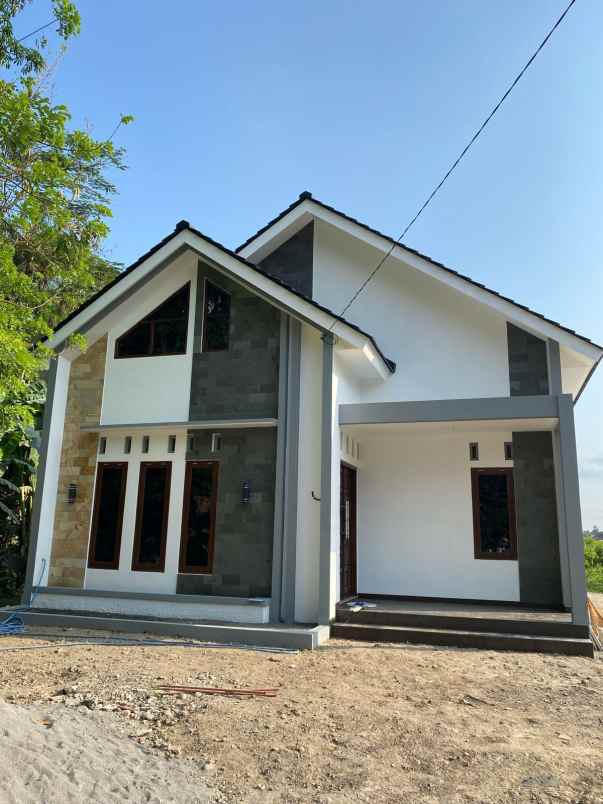 dijual rumah kwaren ngawen klaten