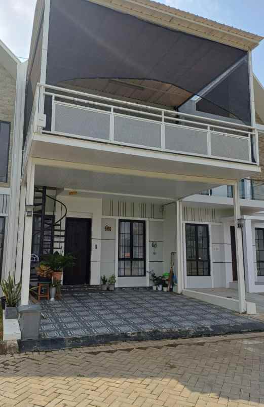 dijual rumah lake veiw cimanggis