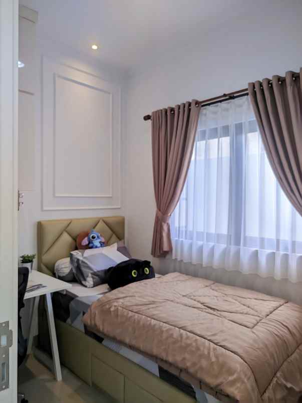 dijual rumah lake veiw cimanggis