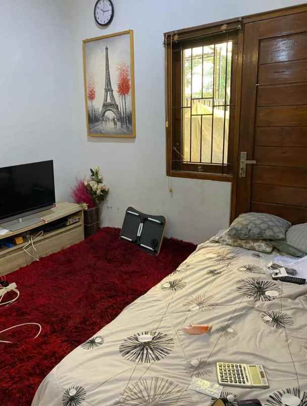 dijual rumah malangrejo