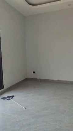dijual rumah manyar tirtoyoso