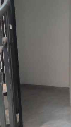 dijual rumah manyar tirtoyoso