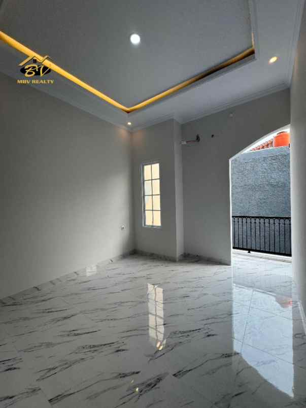 dijual rumah mbv 217