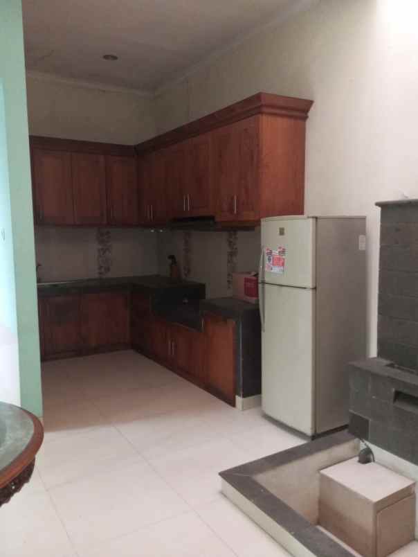 dijual rumah metland menteng cakung