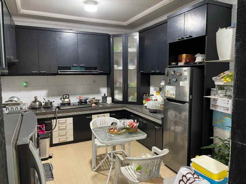 dijual rumah mewah di perumahan taman yasmin bogor