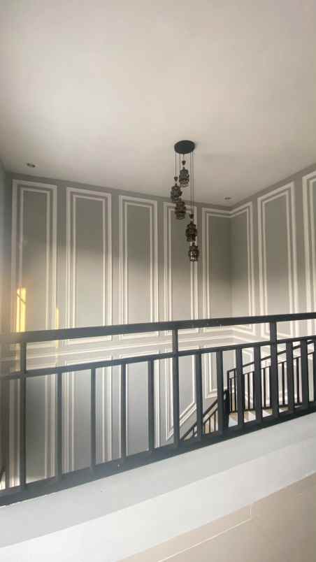 dijual rumah moderen dekat mall lipoo plazza jember