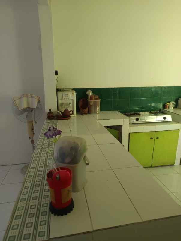 dijual rumah mulyosari