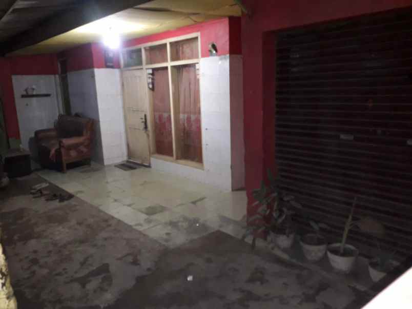 dijual rumah murah pinggir jalan