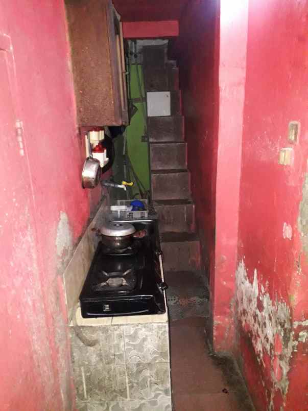 dijual rumah murah pinggir jalan