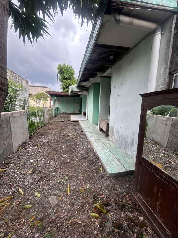 dijual rumah murah tengah kota